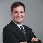 Alain Crozier (Microsoft Corporate Vice President, Chairman and CEO of Greater China Region)