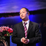 楼仲平 (CEO of 双童集团)