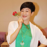徐芸薇 (上海诺亚公益基金会 理事、秘书长 ) 徐芸薇 (上海诺亚公益基金会 理事、秘书长 )