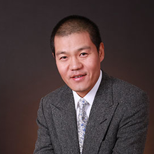 丁立国 (董事局主席 at 德龙控股有限公司)