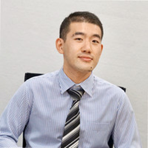 Larry You (Marketing Director of Westwin)