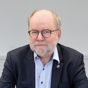 Prof. Dr.-Ing. Michael Bargende (IFS University of Stuttgart, Full Professor, Chair in Automotive Powertrains and FKFS, Member of the Managing Board)