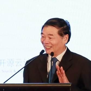 杨学山 (工业和信息化部 原副部长 北京大学教授)