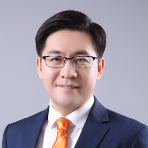Chen Liu (Moderator) (Vice-President of SwissCham Shanghai, Managing Director at Weidmann)