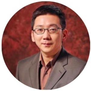 Feng Li (Co-founder of FreesFund)
