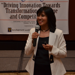 Virginia Robledo (Sales and Marketing Directorate, San Miguel Yamamura Packaging Corporation)