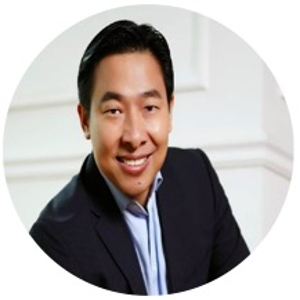 YanZhe Shi (Founder & CEO of Xiaoshouyi)
