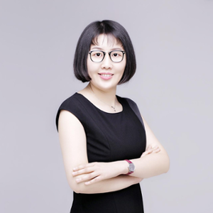 Julia Jin (Director of International Pathway Program at CERNET Education)