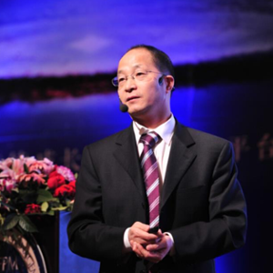 楼仲平 (CEO of 双童集团)