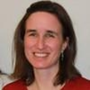 Helen McCabe (国际孤独症和其他障碍支持机构的执行主任 特殊教育博士) Helen McCabe (国际孤独症和其他障碍支持机构的执行主任 特殊教育博士)