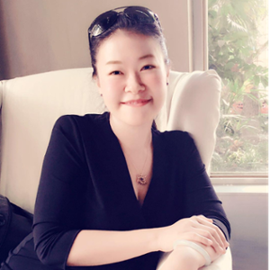 Feng 冯佳 Freda (Space Manager at XinCheJian)