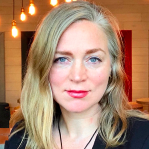 Alicia Noel (Internship Program Director of CET)