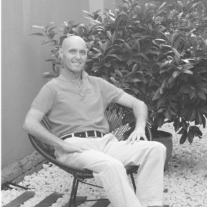ANDREW DAVID NICHOLLS (WHOLE KITCHEN  全植厨房 Health and Nutrition Mentor 全人身心疗愈导师)