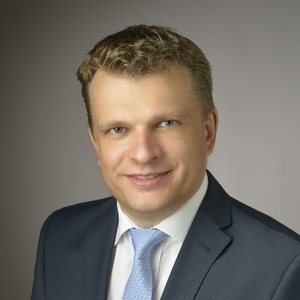 Björn Frerking (Head of Asian Business at Siemens Machine Tool Systems)