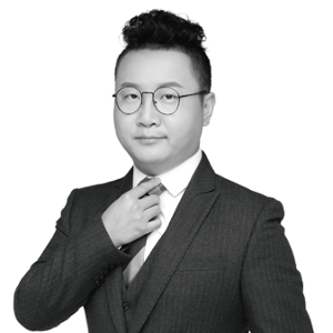Jun Wang (Senior Manager of Creative Design at Shanghai Jahwa United Co., Ltd.)