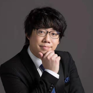 Aaron Leung (Public Speaking Trainer, TEDx Coach & Founder of Aaron Public Speaking Studio)