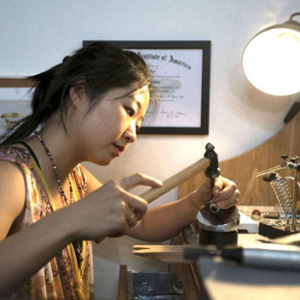 Yushan Cassie Sun (Founder of Solotus Jewelry Studio)