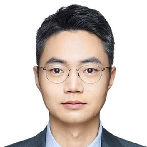 Bo Meng (Senior Director of Corporate Communications at Huawei Technologies Co., Ltd.)
